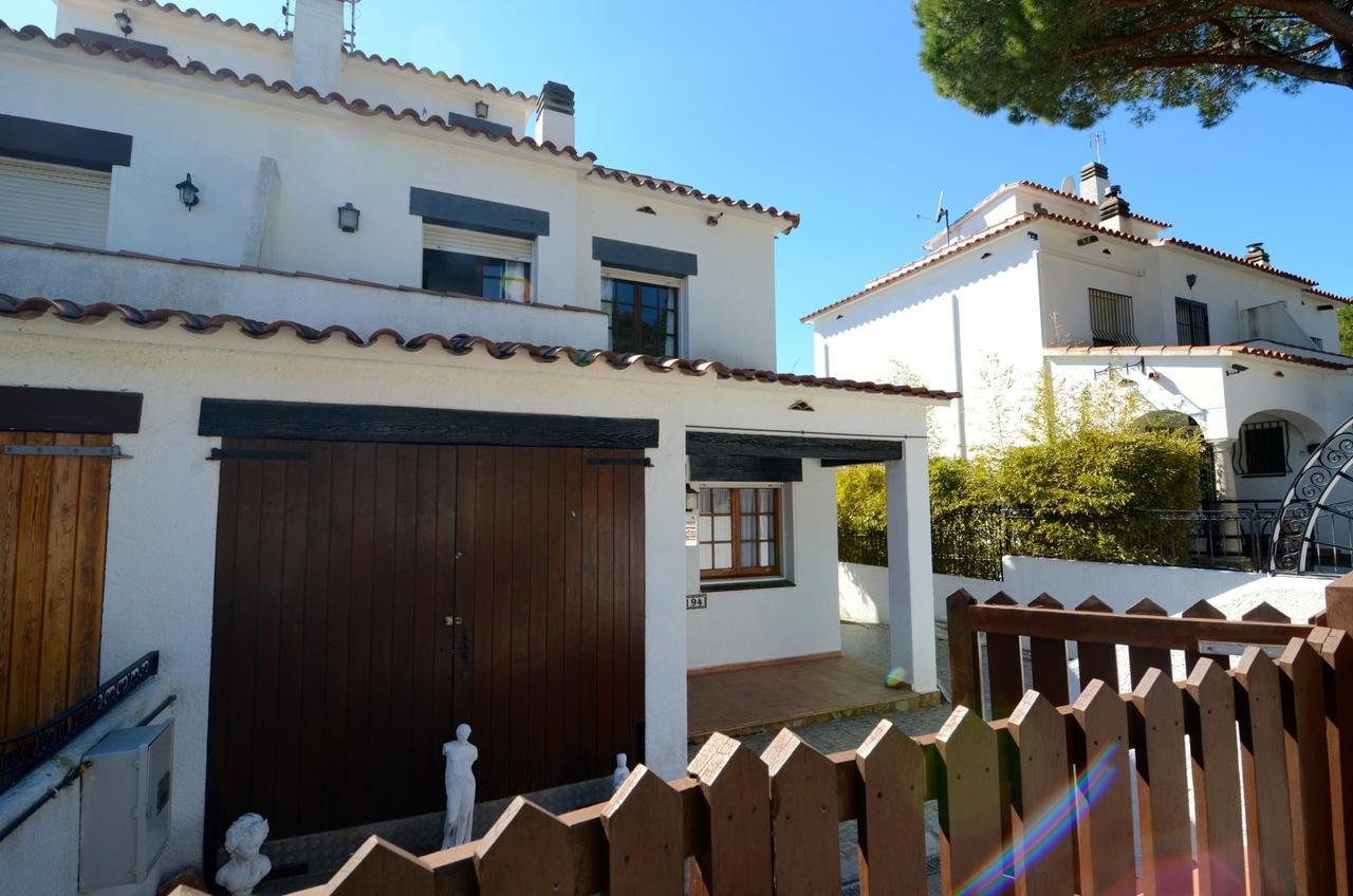 Avinguda Montgo Villa L' Escala Екстериор снимка