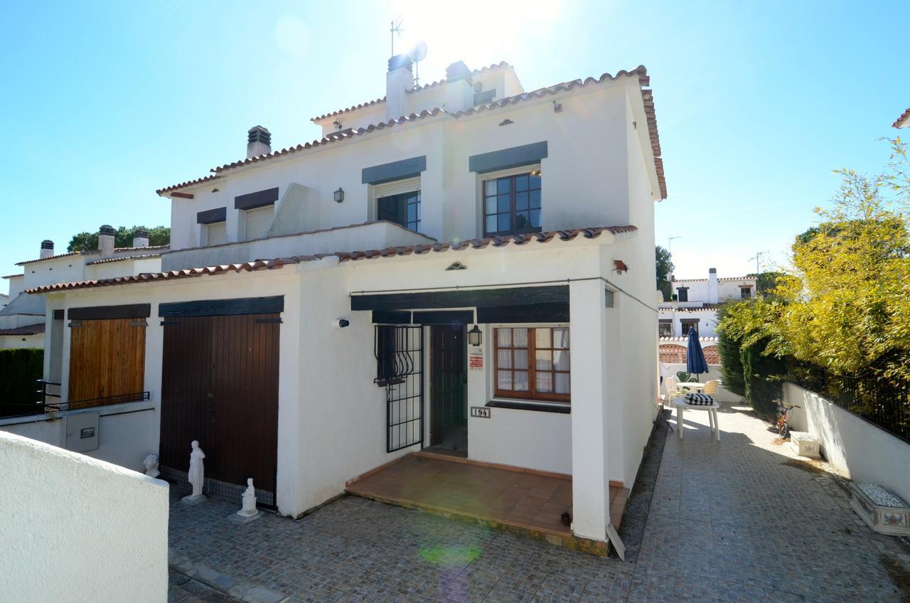 Avinguda Montgo Villa L' Escala Екстериор снимка